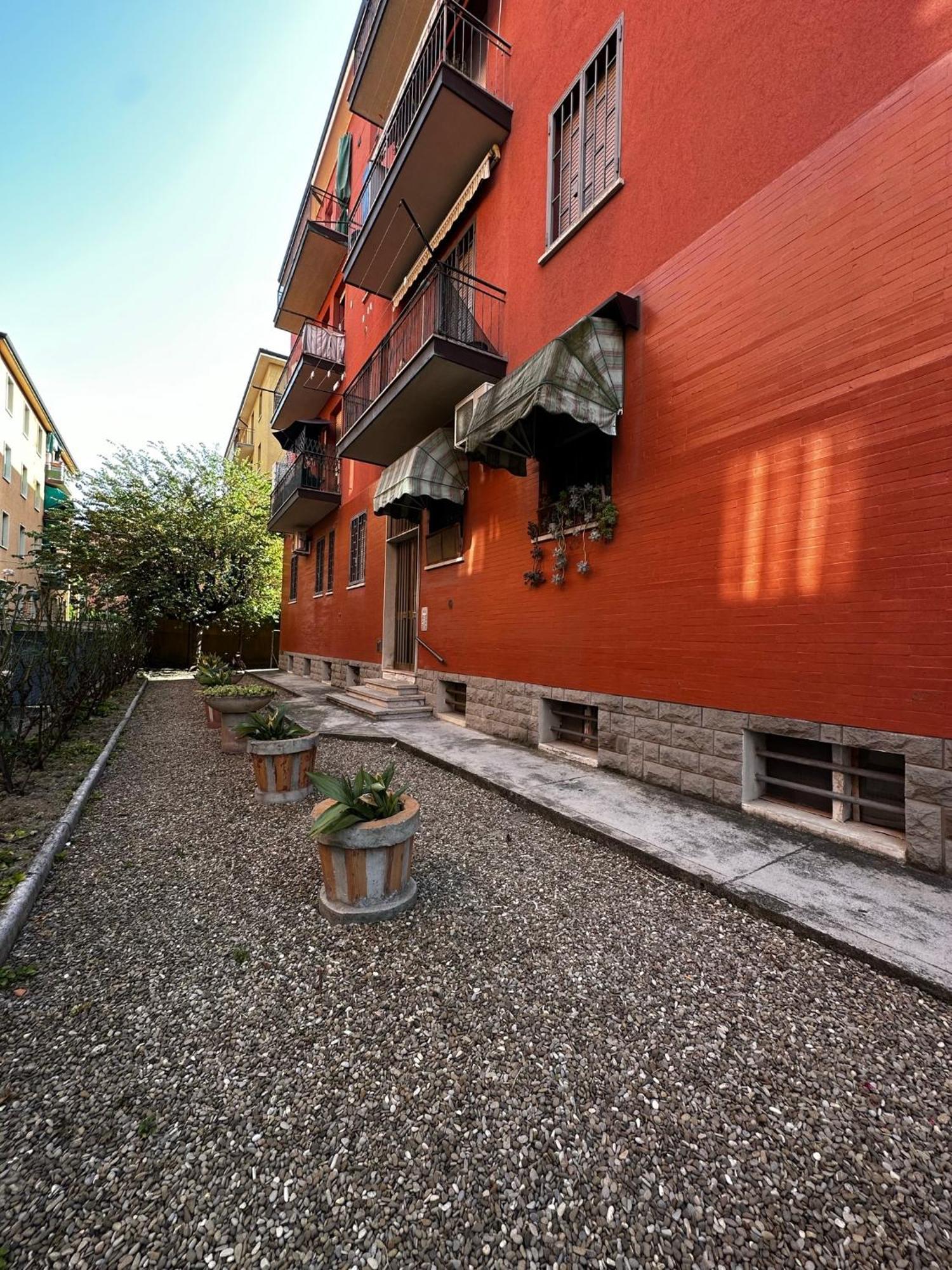 Gemma Suites Whole Apartment Bologna Exterior photo